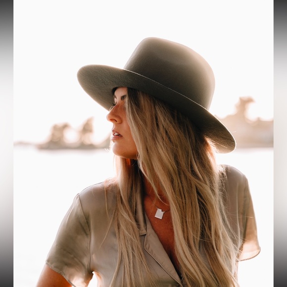 Gigi pip WES 100% Australian wool FEDORA hat size 59 cm - Picture 4 of 12